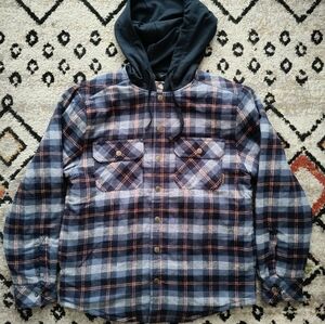 NWT Legendary Outfitters Plaid Flannel Shirt Jacket, Blue & Gray, Medium